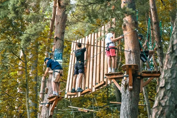 Alti Parc – Kletterwald im Herzen der Natur der Auvergne