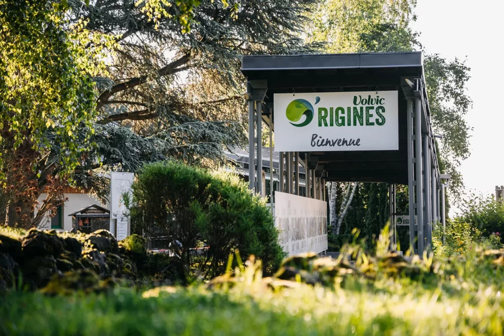 La visite Eau de Volvic, une expérience emblématique au cœur d’un site connu dans le monde entier visite volvic